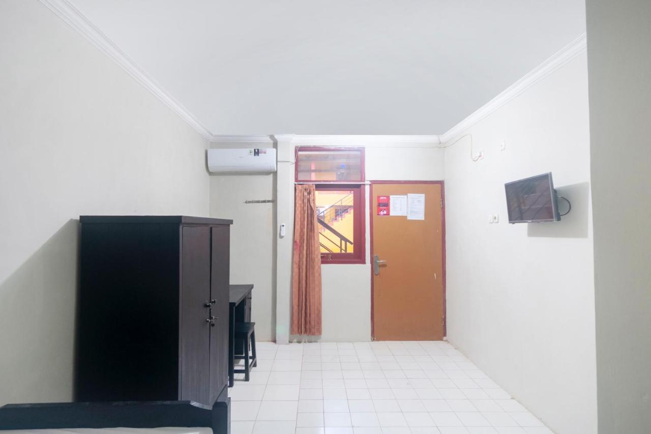 Hotel Oyo Life 3034 Taman Melati Depok Zewnętrze zdjęcie