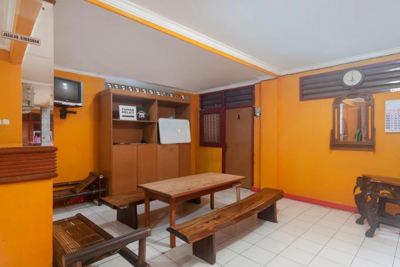 Hotel Oyo Life 3034 Taman Melati Depok Zewnętrze zdjęcie