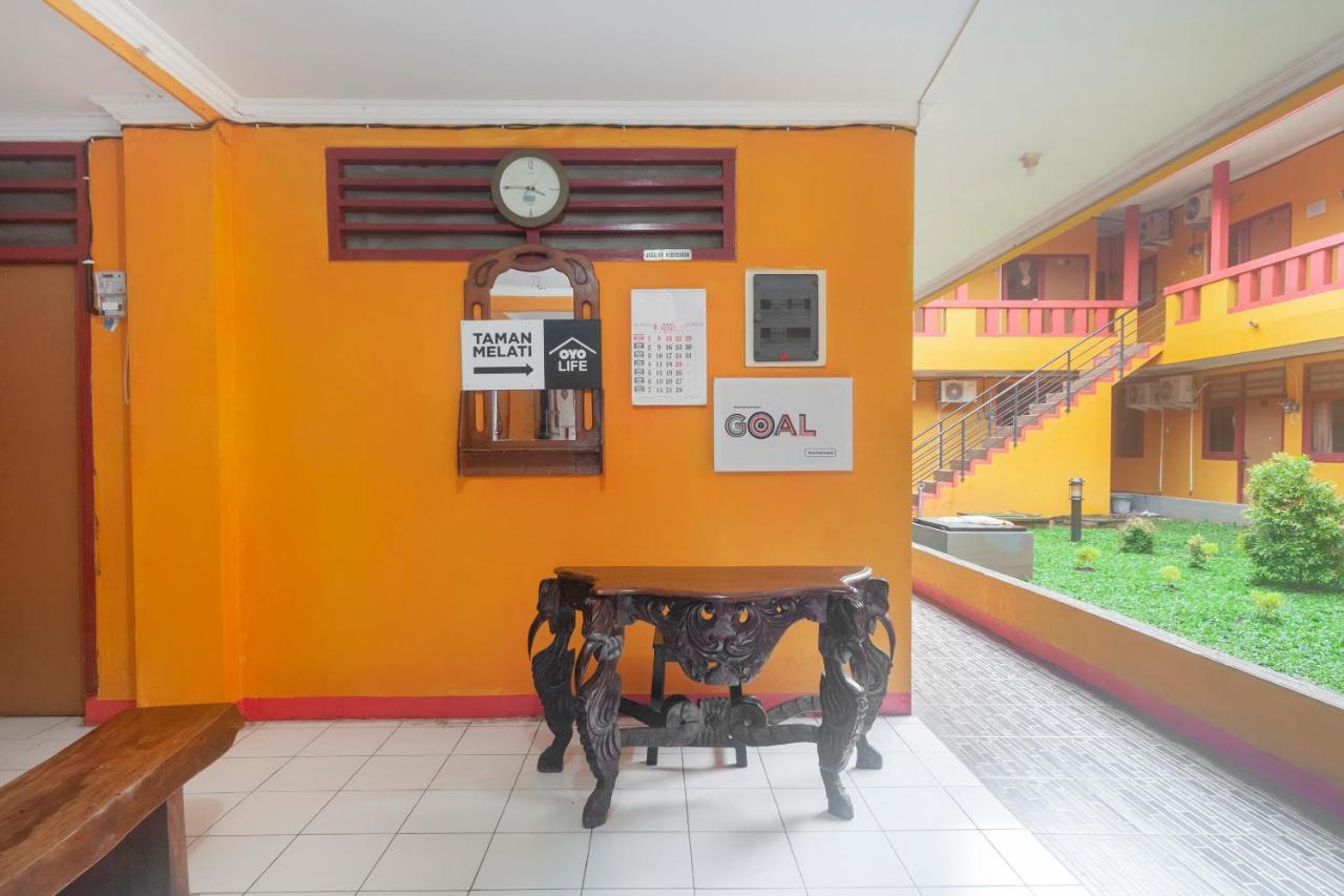 Hotel Oyo Life 3034 Taman Melati Depok Zewnętrze zdjęcie