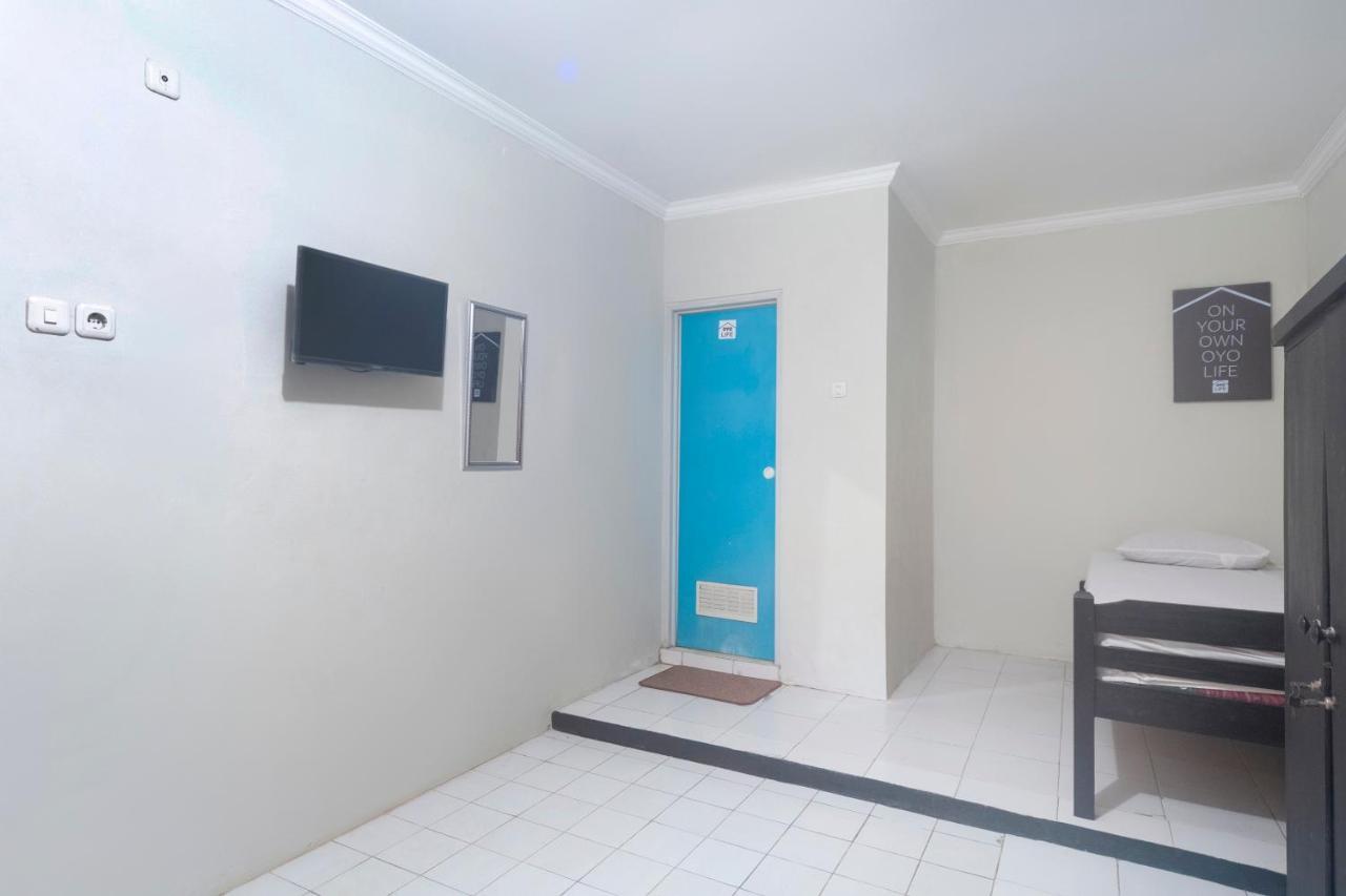 Hotel Oyo Life 3034 Taman Melati Depok Zewnętrze zdjęcie