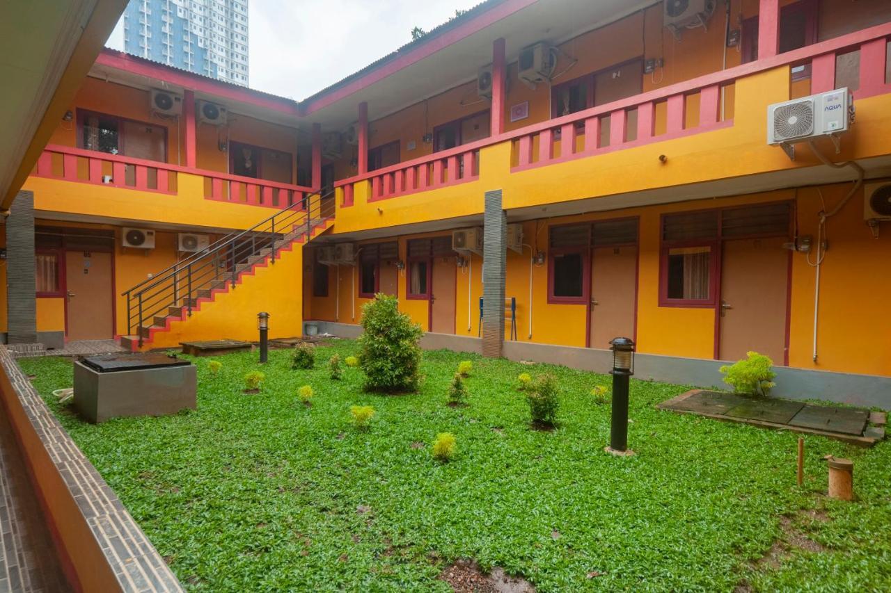 Hotel Oyo Life 3034 Taman Melati Depok Zewnętrze zdjęcie