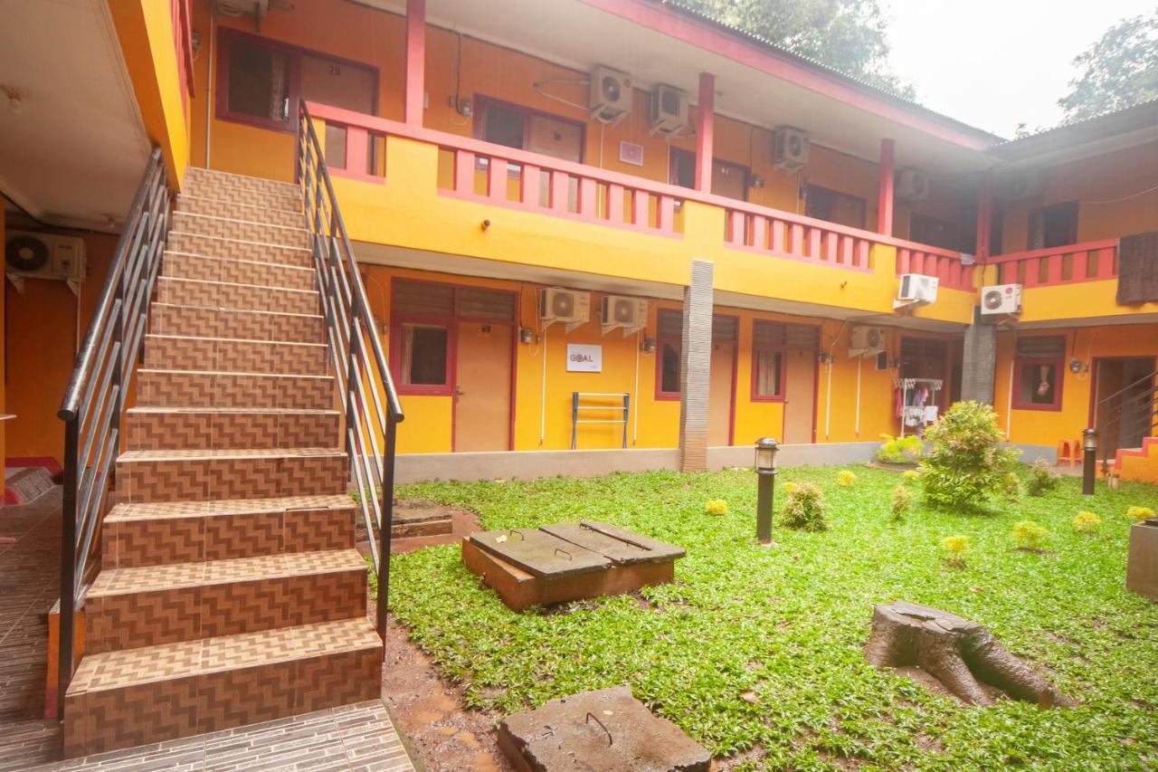 Hotel Oyo Life 3034 Taman Melati Depok Zewnętrze zdjęcie